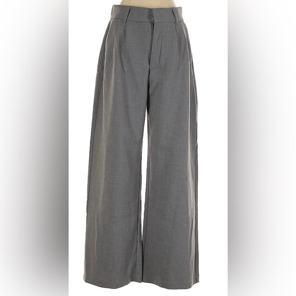 Abercrombie & Fitch - High-Waisted Wide Leg Dress Pants in Charcoal Gray